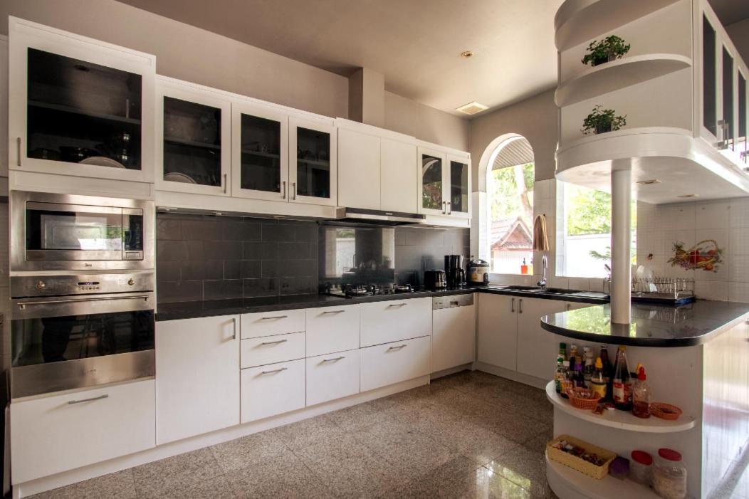 Chalong Palm Residence Ngoại thất bức ảnh